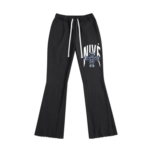 NIVÉ Flared Sweatpants