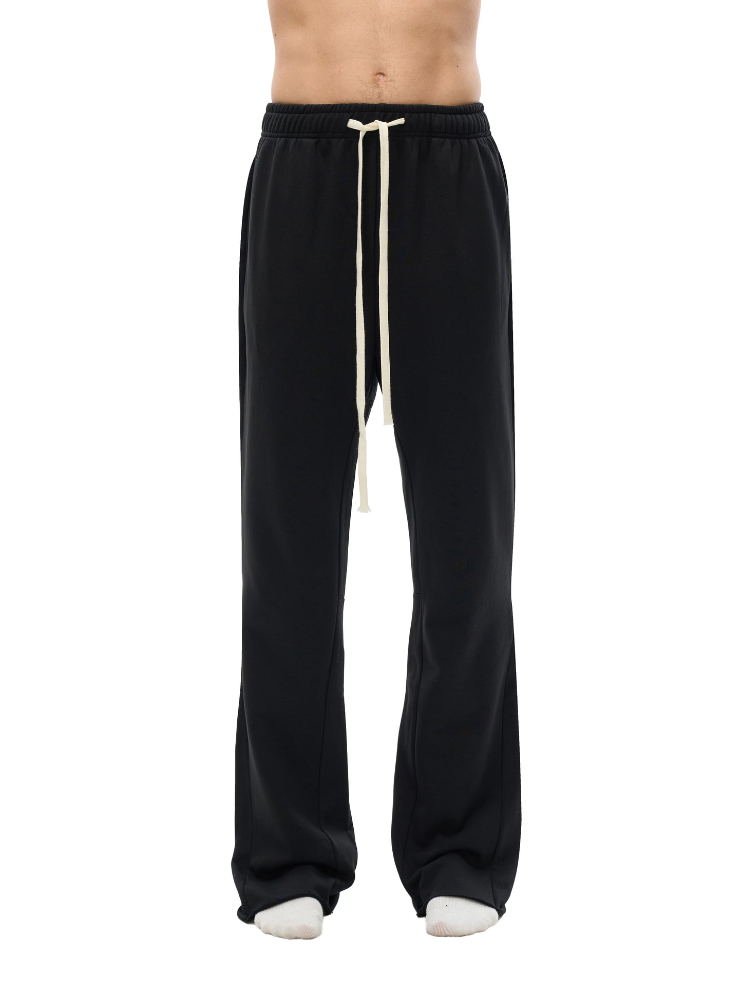 NIVÉ Flared Sweatpants